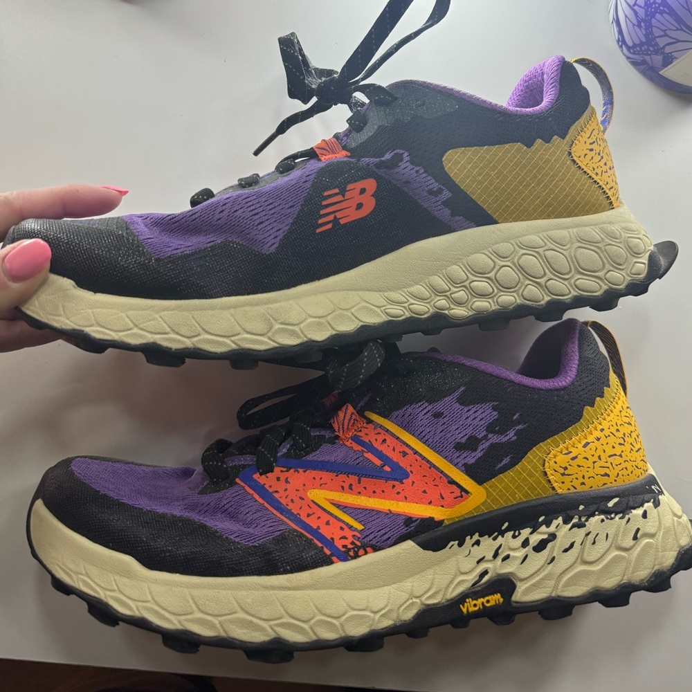 new balance athletic shoes